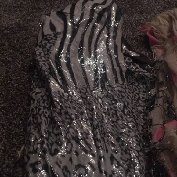 Scarves - Picture 2 of 2